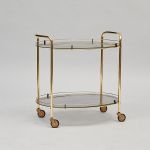 1012 3346 SERVING TABLE